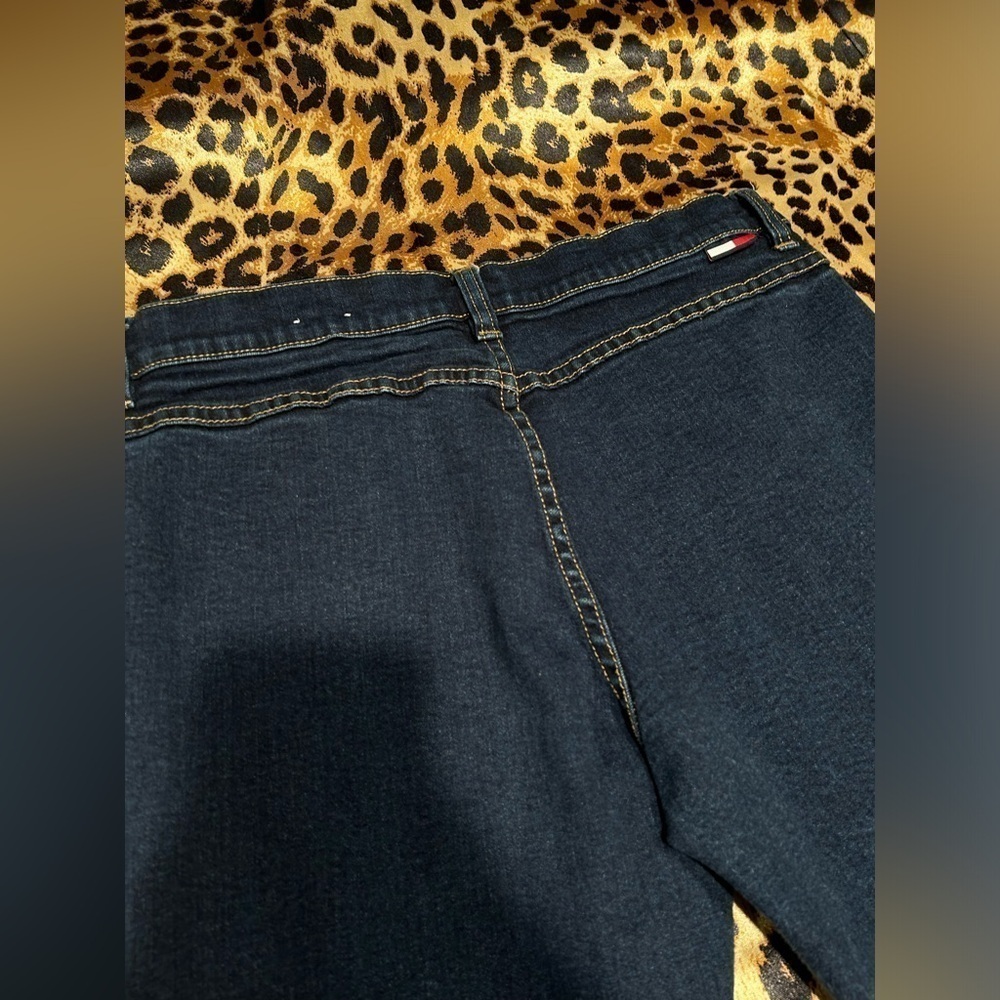 Y2K Tommy Jeans Dark Wash Flared Jeans - Picture 7 of 7